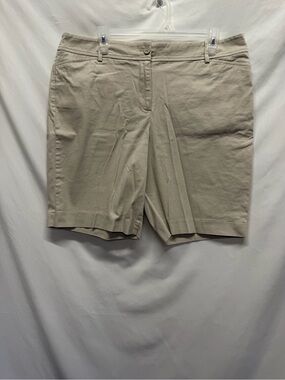 Talbots Petite Women’s Light Beige Bermuda Shorts 16P